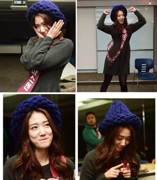 หมวกที่น้องผักใส่ หรือ Park Shin Hye พัคชินเฮ เลือกใส่สีน้ำเงินถักด้วยไหมสีเบอร์นี้ค่ะ