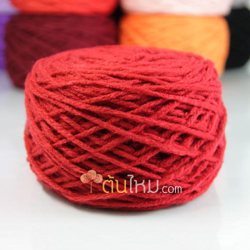 ไหมพรมเส้นใหญ่ 3ply สีแดงอิฐเข้ม ขนาดเส้น 3mm.