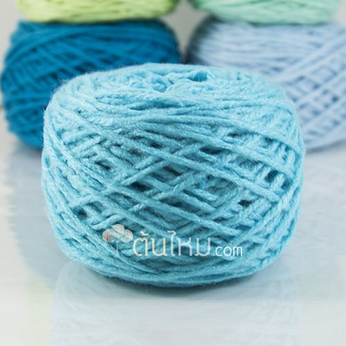 ไหมพรมเส้นใหญ่เงา 3ply สีฟ้าโดเรมอน